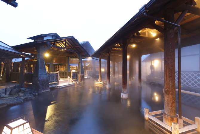 夏威夷温泉度假村