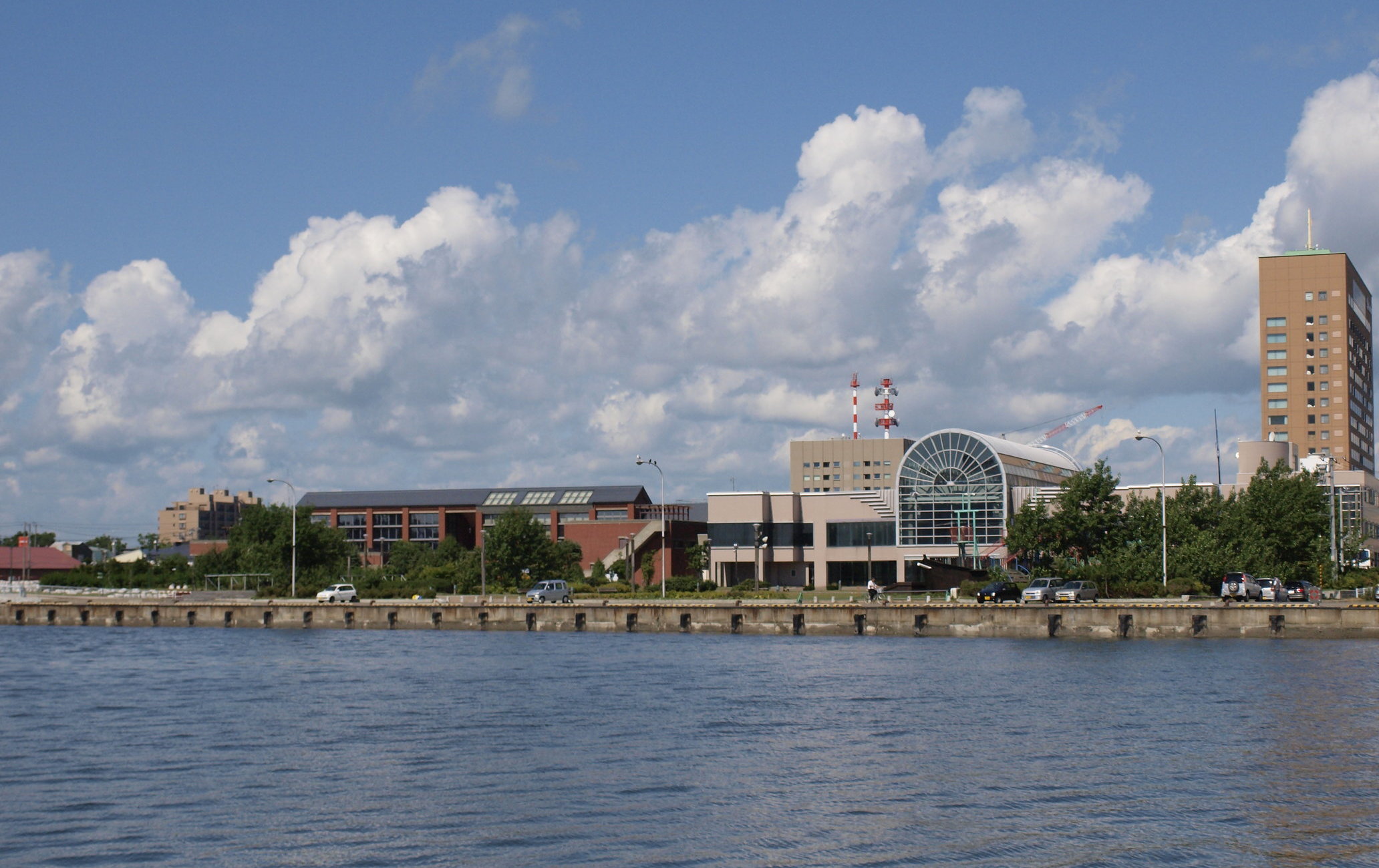 北海道立钏路艺术馆
