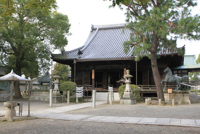 斑鸠寺