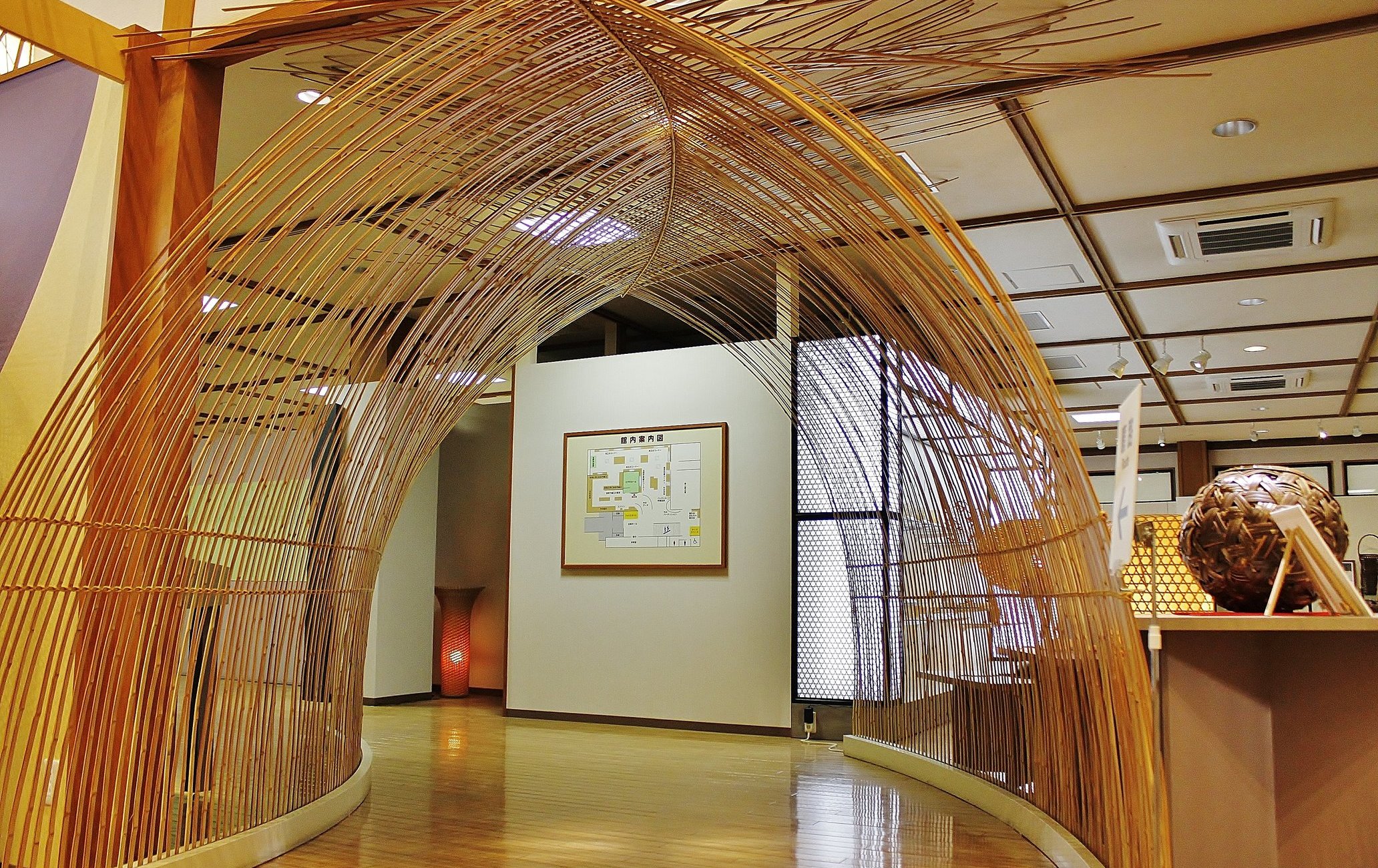 别府市竹工艺传统产业会馆