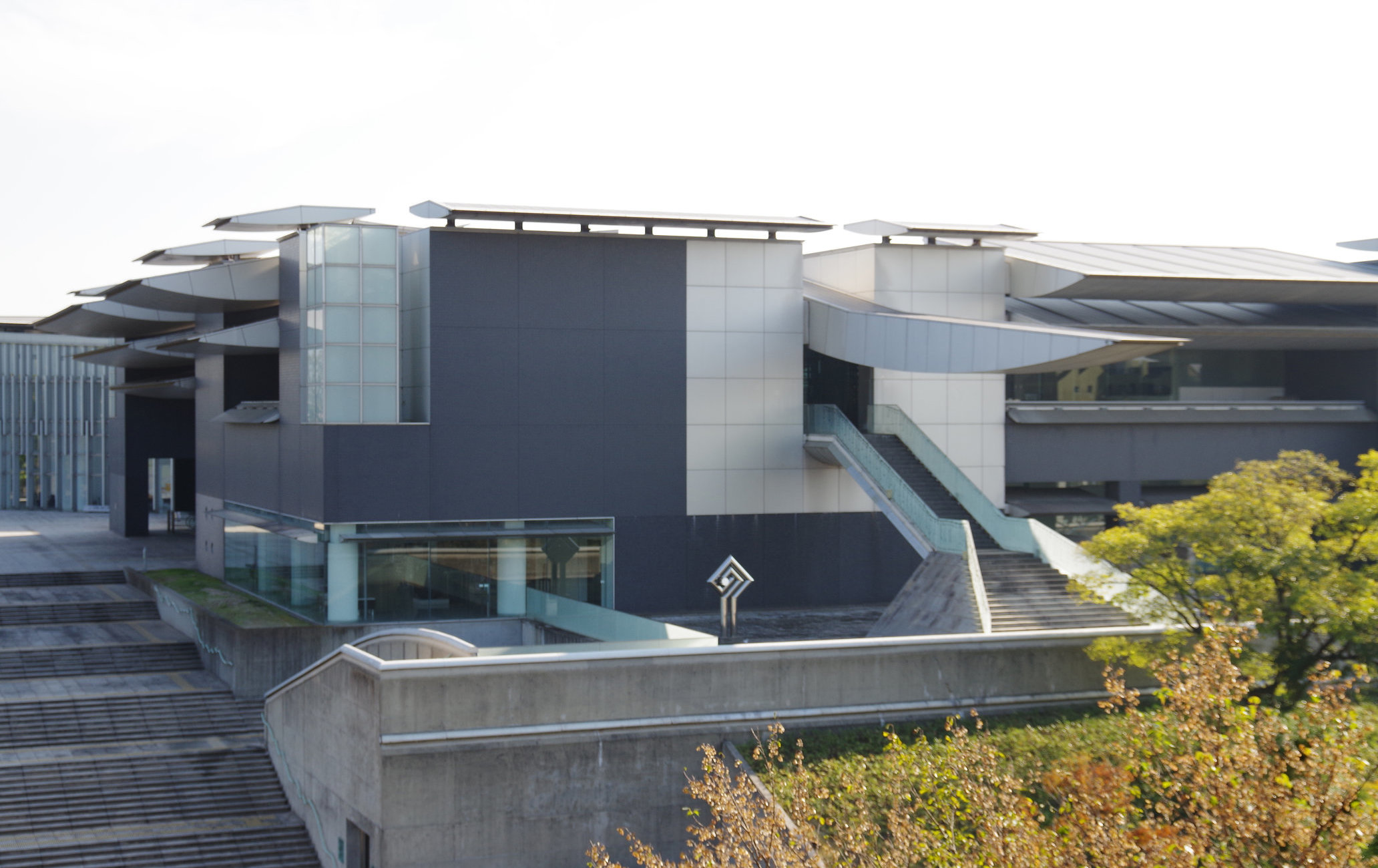 和歌山县立近代美术馆