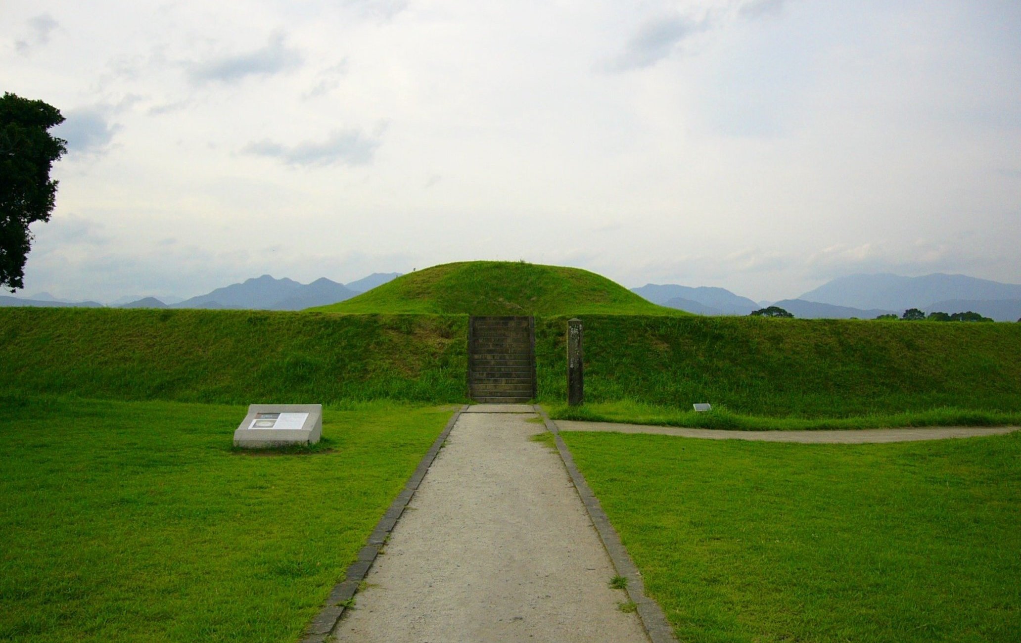宫崎县立西都原考古博物馆