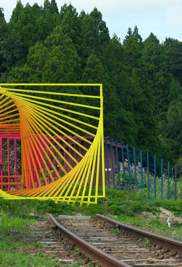 徜徉于现代艺术氛围之中，体验文化的魅力！2023 年日本最盛大的艺术节　　　　　　　　　　　　　　　　　　　　参与备受瞩目的节日集会和艺术节，放飞您的想象力