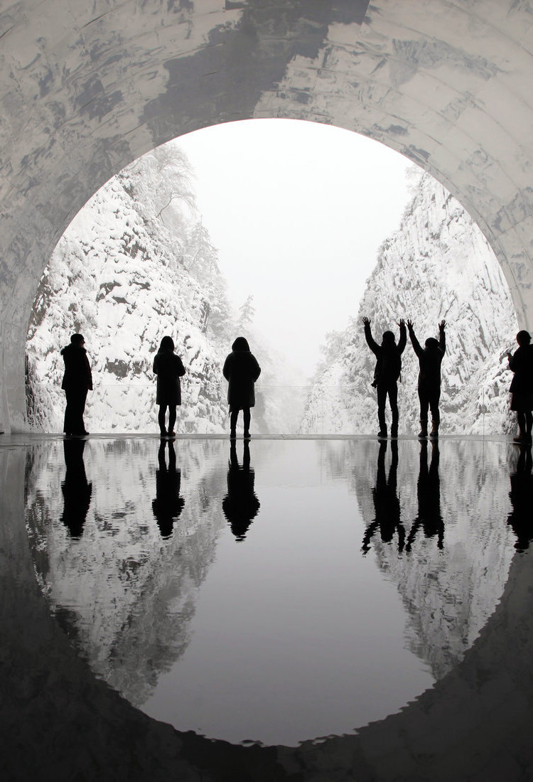 来新潟县十日町地区感受传统与现代艺术的交融　　　　　　　　　　　　　　　步入靓丽风景环抱中的迷人艺术世界