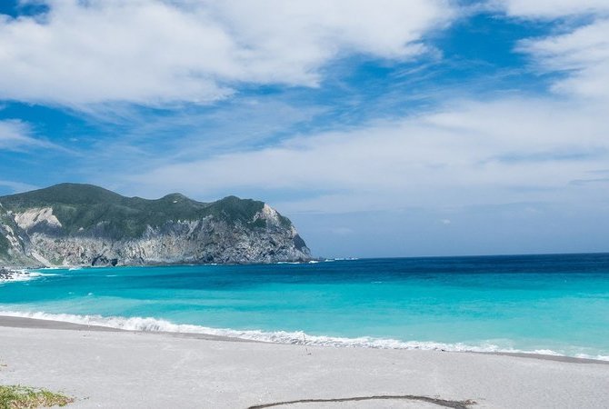 探索神津岛：东京的神秘岛屿胜地