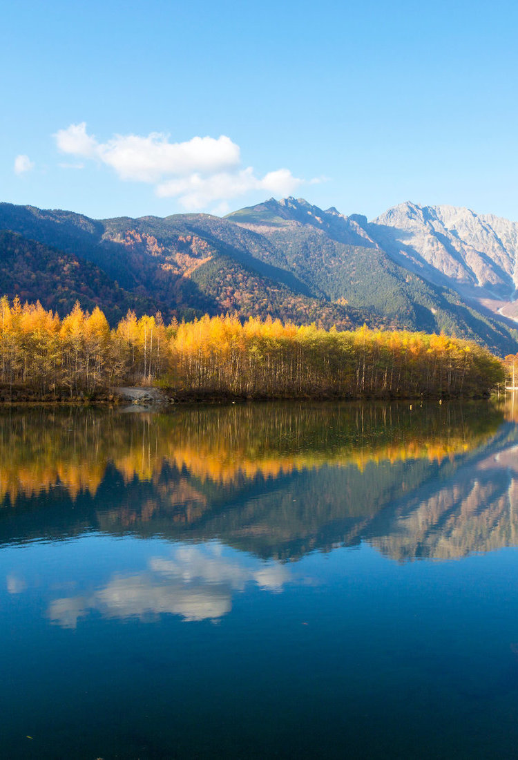 上高地：通往日本阿尔卑斯山脉的大门　跋涉于日本最为壮美的山景之中